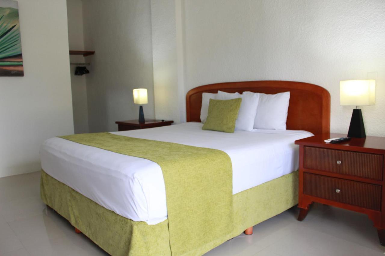 Hotel Green 16 Cancún Extérieur photo