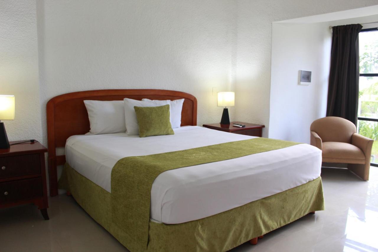 Hotel Green 16 Cancún Extérieur photo
